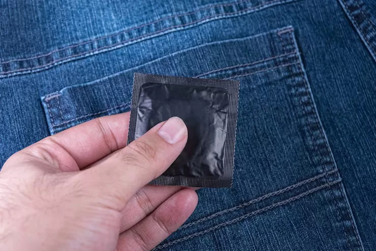 Condom can prevent HIV and is very effective in preventing early symptoms of std in females